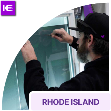 Professional Window Tinting Rhode Island Specialist in Action