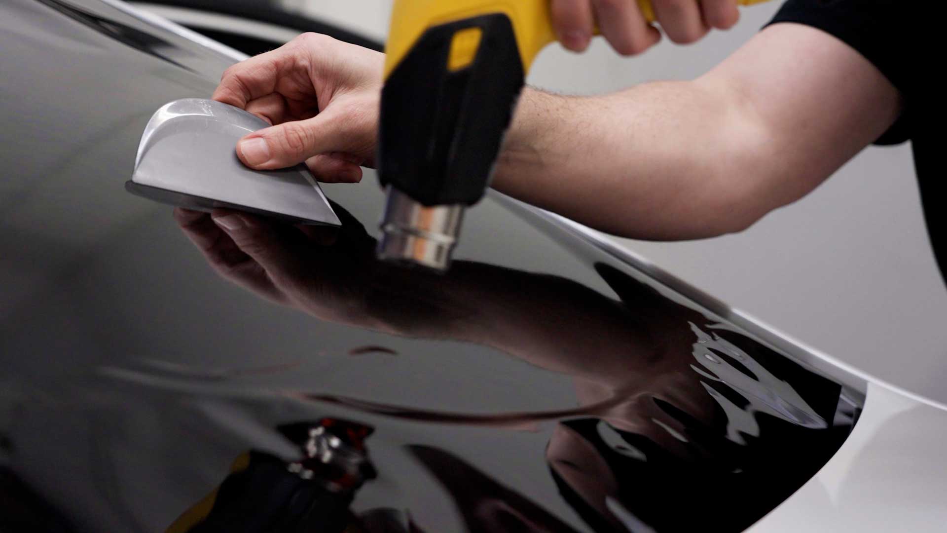 Professional Automotive Glass Tint in Springboro