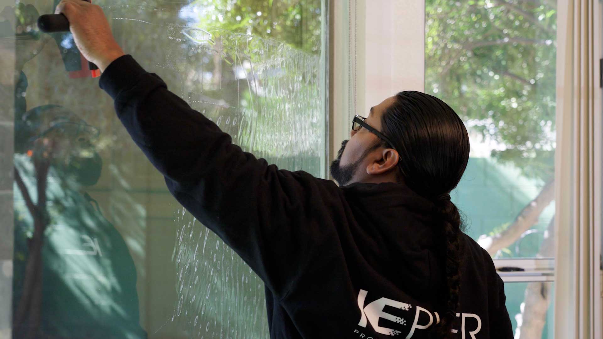 Skilled Shop Glass Safety Film Installation in Columbia