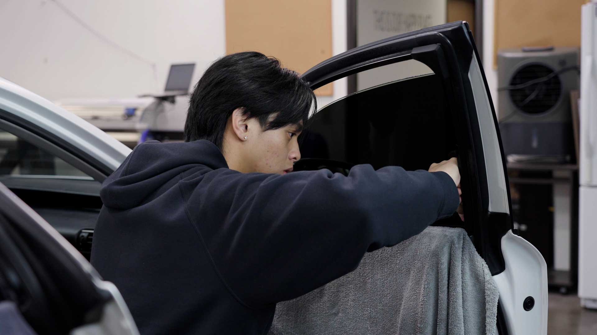 Expert Automotive Glass Tinting in Kailua