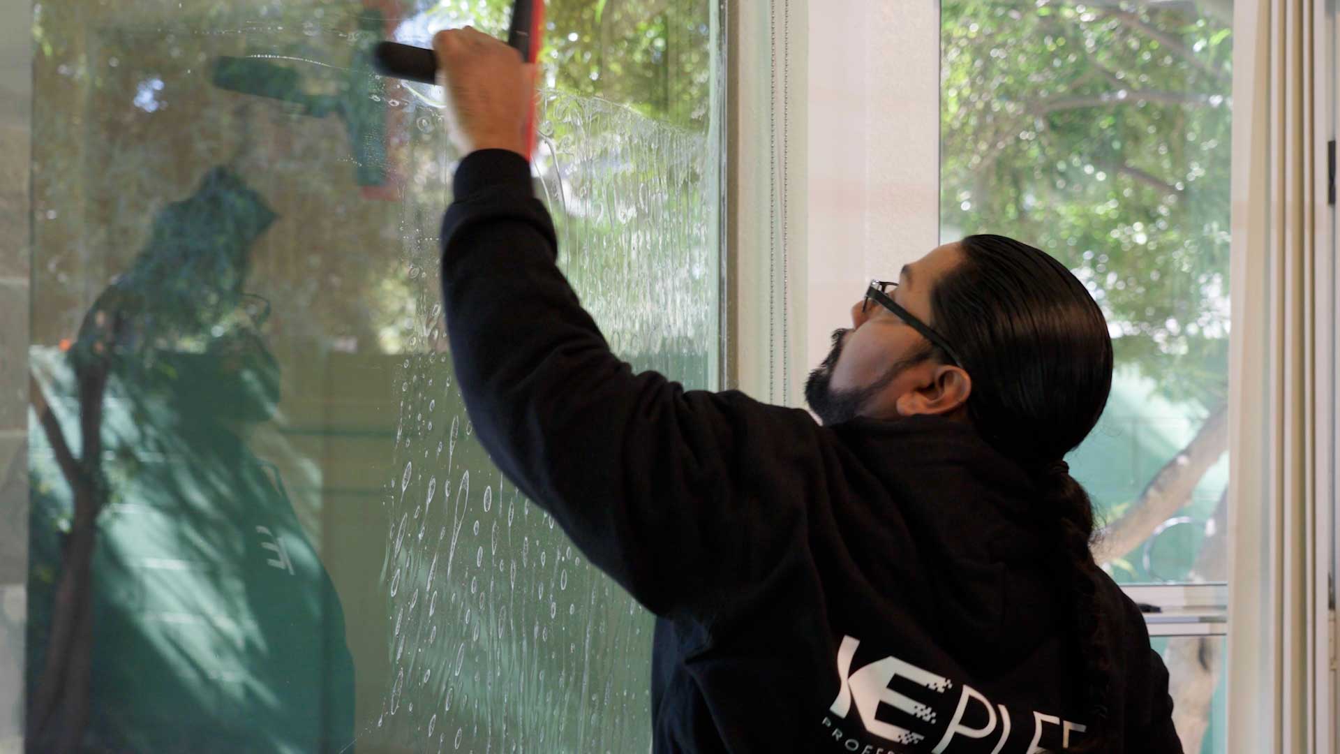 Skilled Commercial Glass Film Installation in Placentia