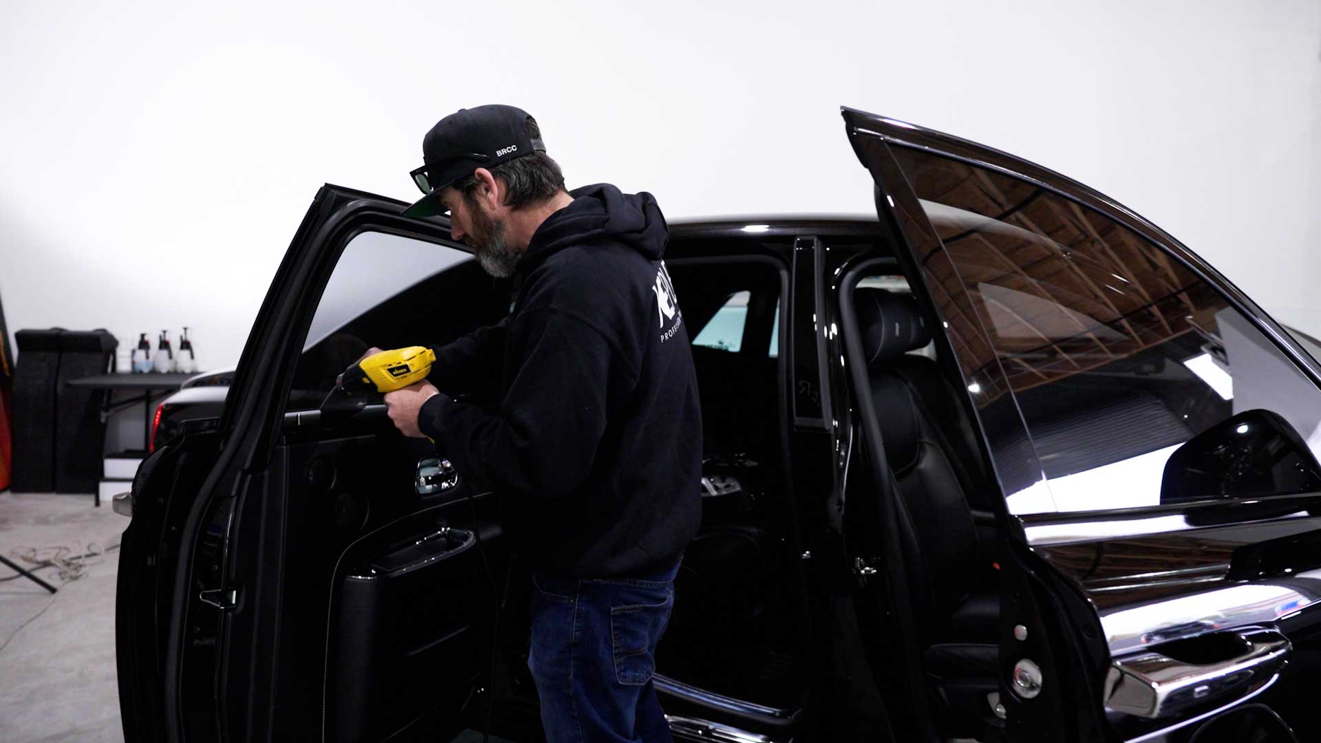 Professional Vehicle Glass Tint in Willoughby