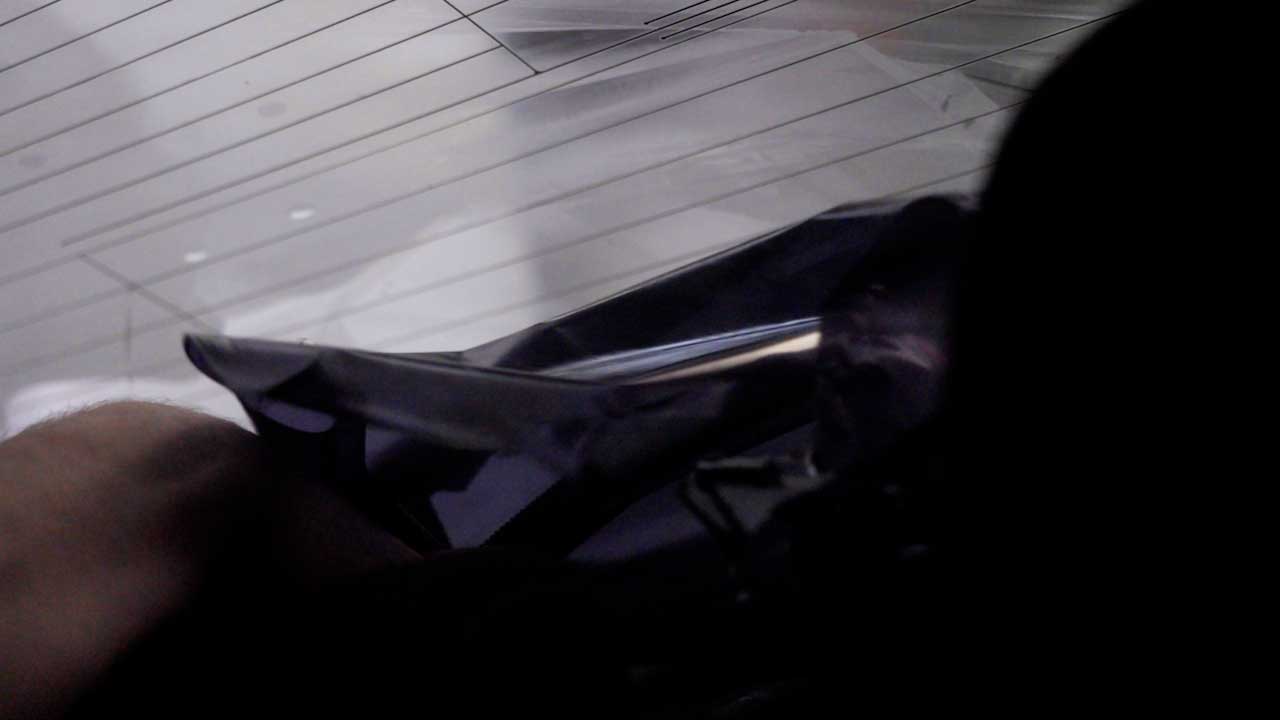 Skilled Vehicle Glass Tint Removal in Hermiston