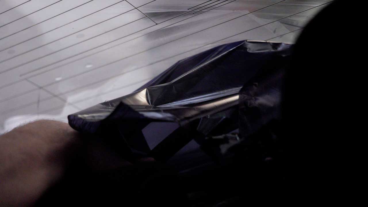 Professional Vehicle Window Tinting Removal in Auburn